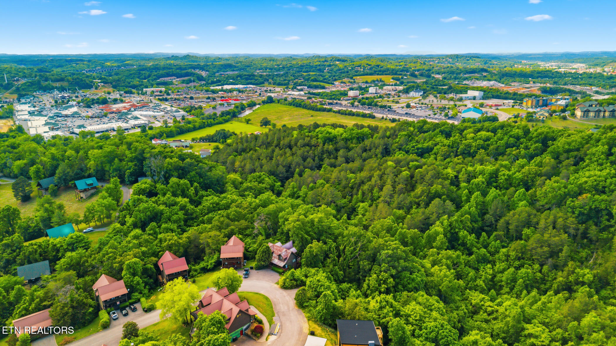 1571 Rainbow Ridge Way Sevierville, TN 37862 - Photo 42 of 44 dji_20260513162454_0432_d