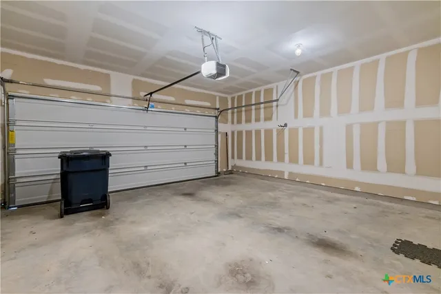 $220,000 | 430 Line Of Fire Way, Jarrell, TX 76537