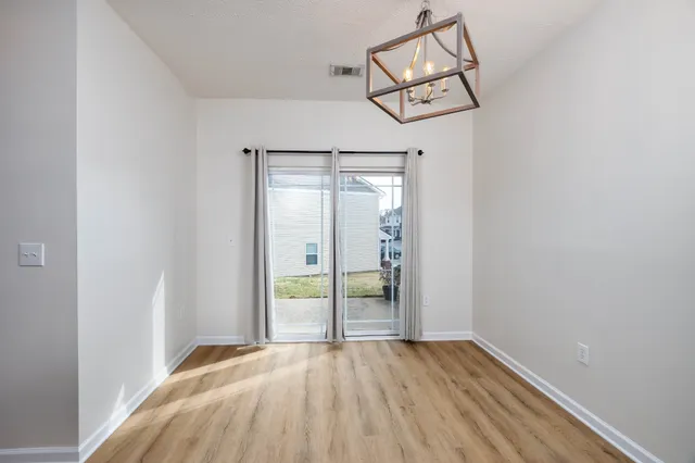 $1,650 | 1011 Somerset Springs Drive, Spring Hill, TN 37174