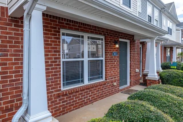 $1,650 | 1011 Somerset Springs Drive, Spring Hill, TN 37174