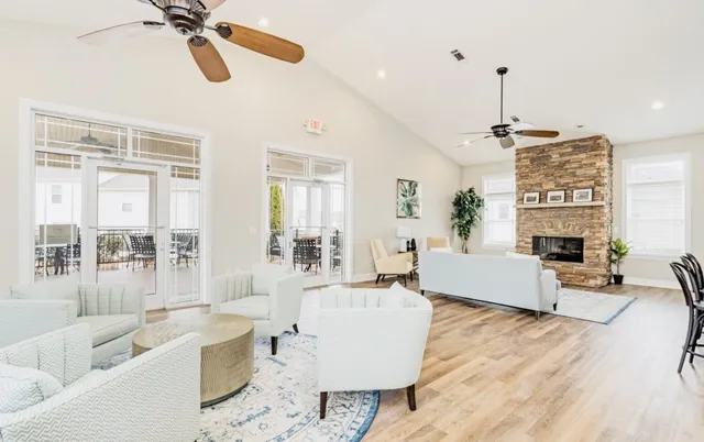 $1,650 | 1011 Somerset Springs Drive, Spring Hill, TN 37174