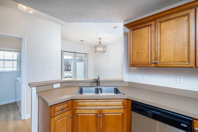 $1,650 | 1011 Somerset Springs Drive, Spring Hill, TN 37174