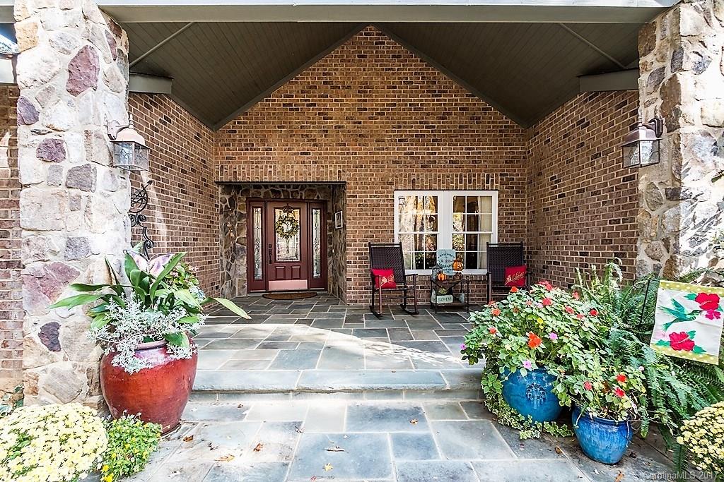 2709 Valley Farm Road Waxhaw, NC 28173 - Photo 6 of 28 Gallery Image 6