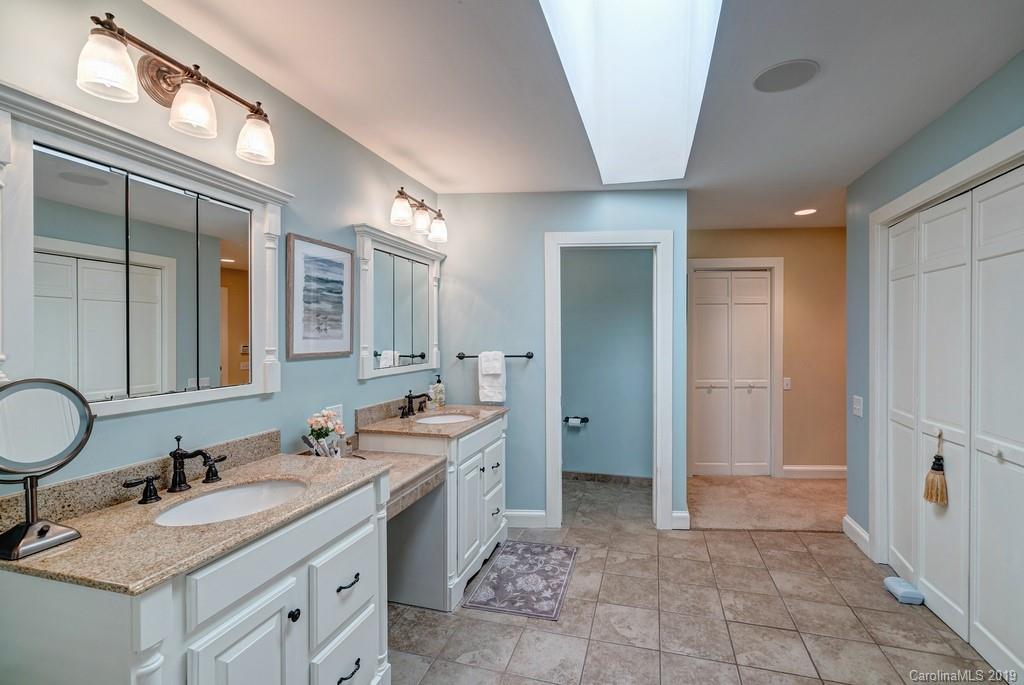 2709 Valley Farm Road Waxhaw, NC 28173 - Photo 10 of 28 Gallery Image 10