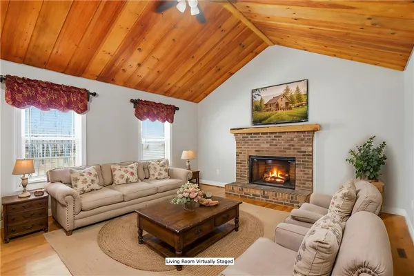 $898,500 | 196 Flyroot Trail, Pickens, SC 29671