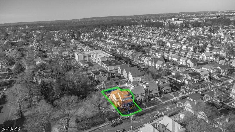 376 Elmora Avenue, Unit 378 Elizabeth, NJ 07208 - Photo 45 of 49 an aerial view of multiple house