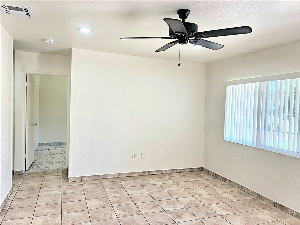 1143 Elizabeth Lake Road Palmdale, CA 93551 - Photo 24 of 67