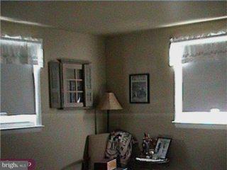 864 Roger Road Warminster, PA 18974 - Photo 2 of 6 Gallery Image 2