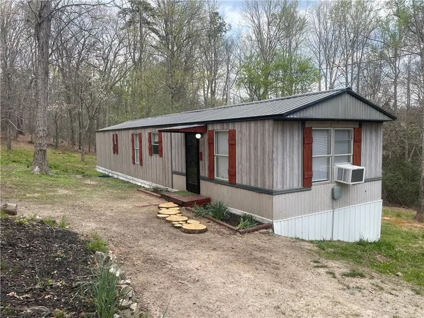 $117,000 | 206 Elliott Drive, Tamassee, SC 29686