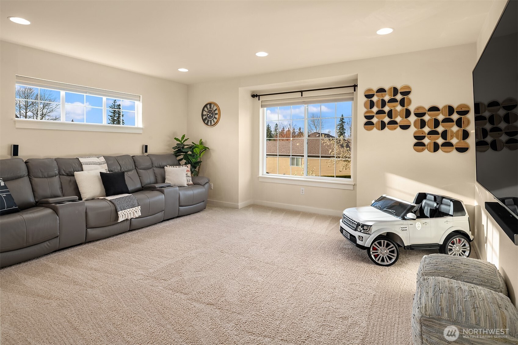 4106 167th Place Southeast Bothell, WA 98012 - Photo 26 of 35 a living room with furniture and a window