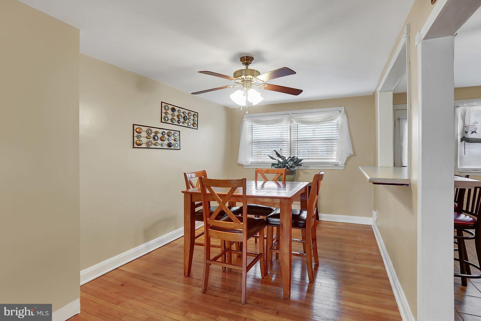 1553 Langford Road Baltimore, MD 21207 - Photo 4 of 21 Dining Room
