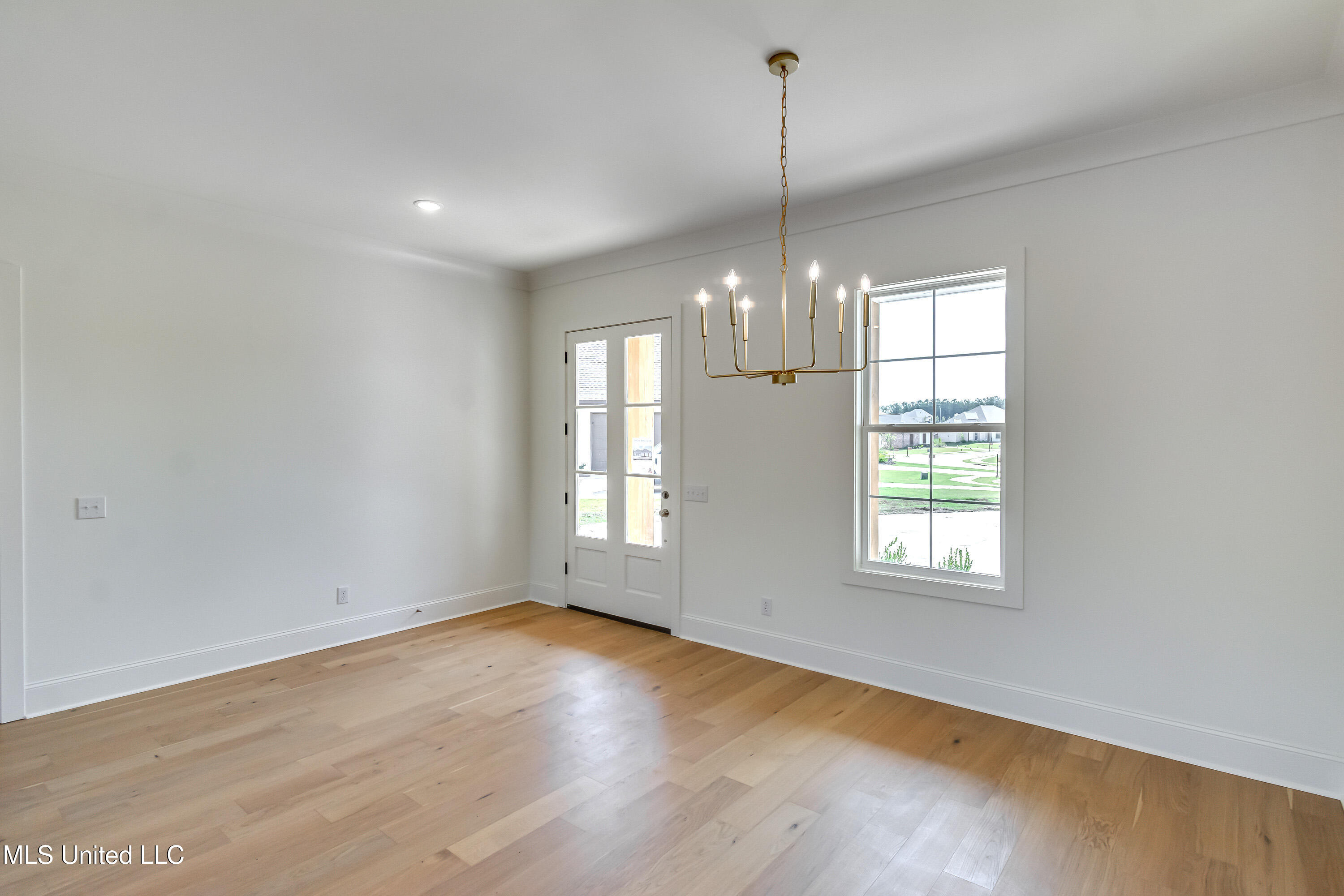 241 Bronson Bend Flowood, MS 39232 - Photo 11 of 59 241 Bronson St-21