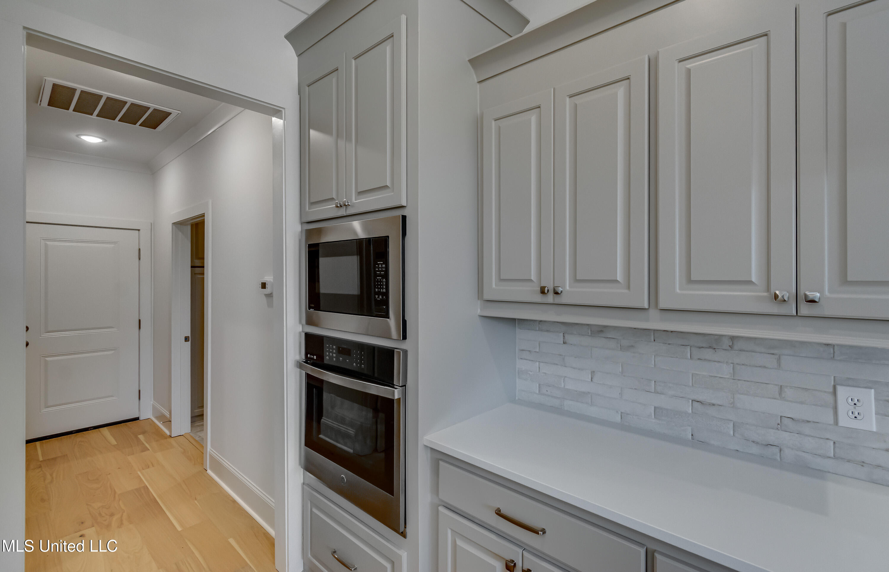 241 Bronson Bend Flowood, MS 39232 - Photo 23 of 59 241 Bronson St-33