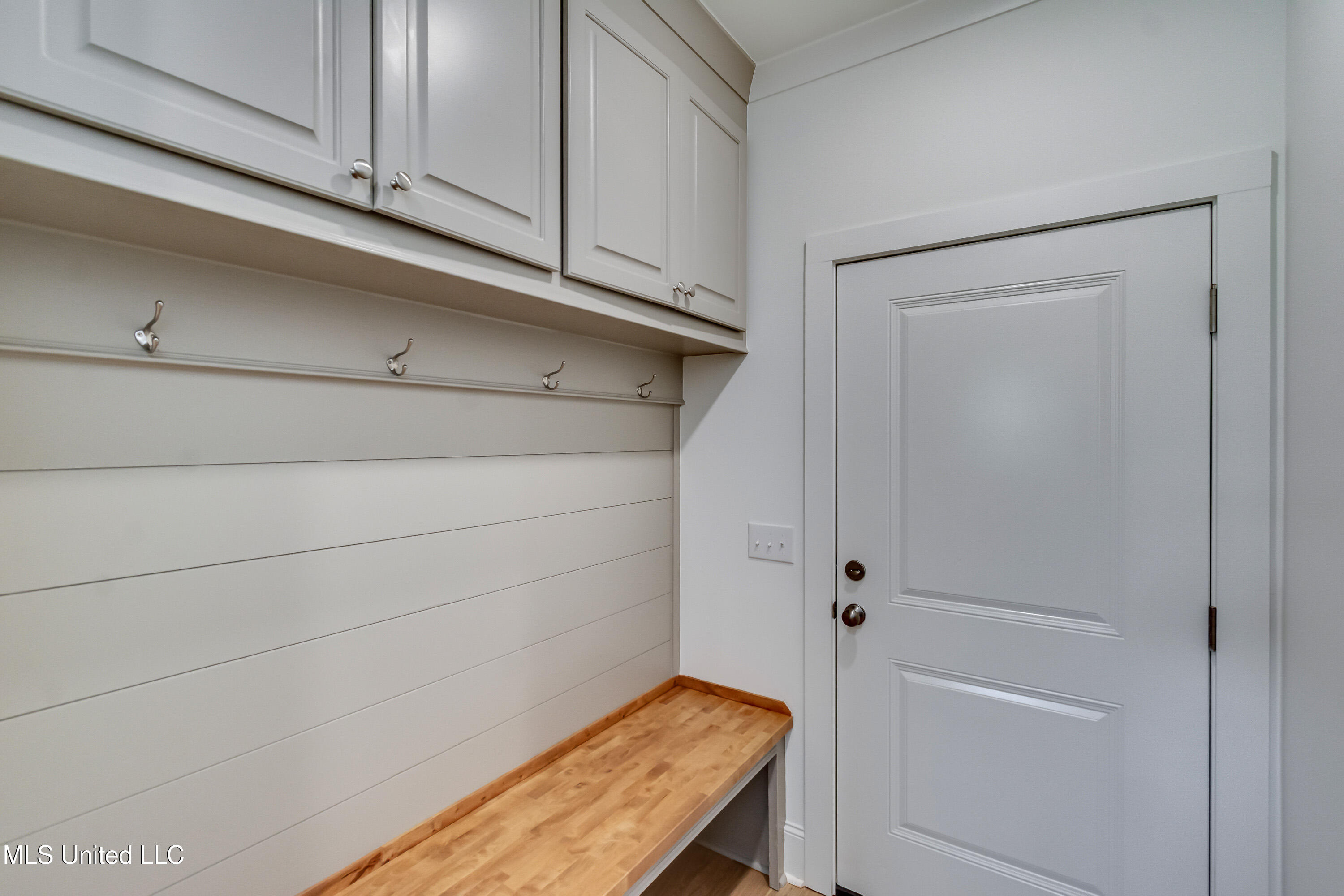 241 Bronson Bend Flowood, MS 39232 - Photo 25 of 59 241 Bronson St-35