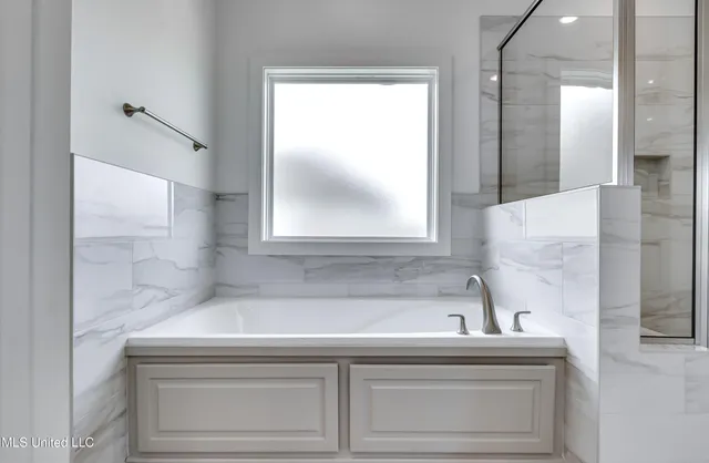 $458,999 | 241 Bronson Bend, Flowood, MS 39232