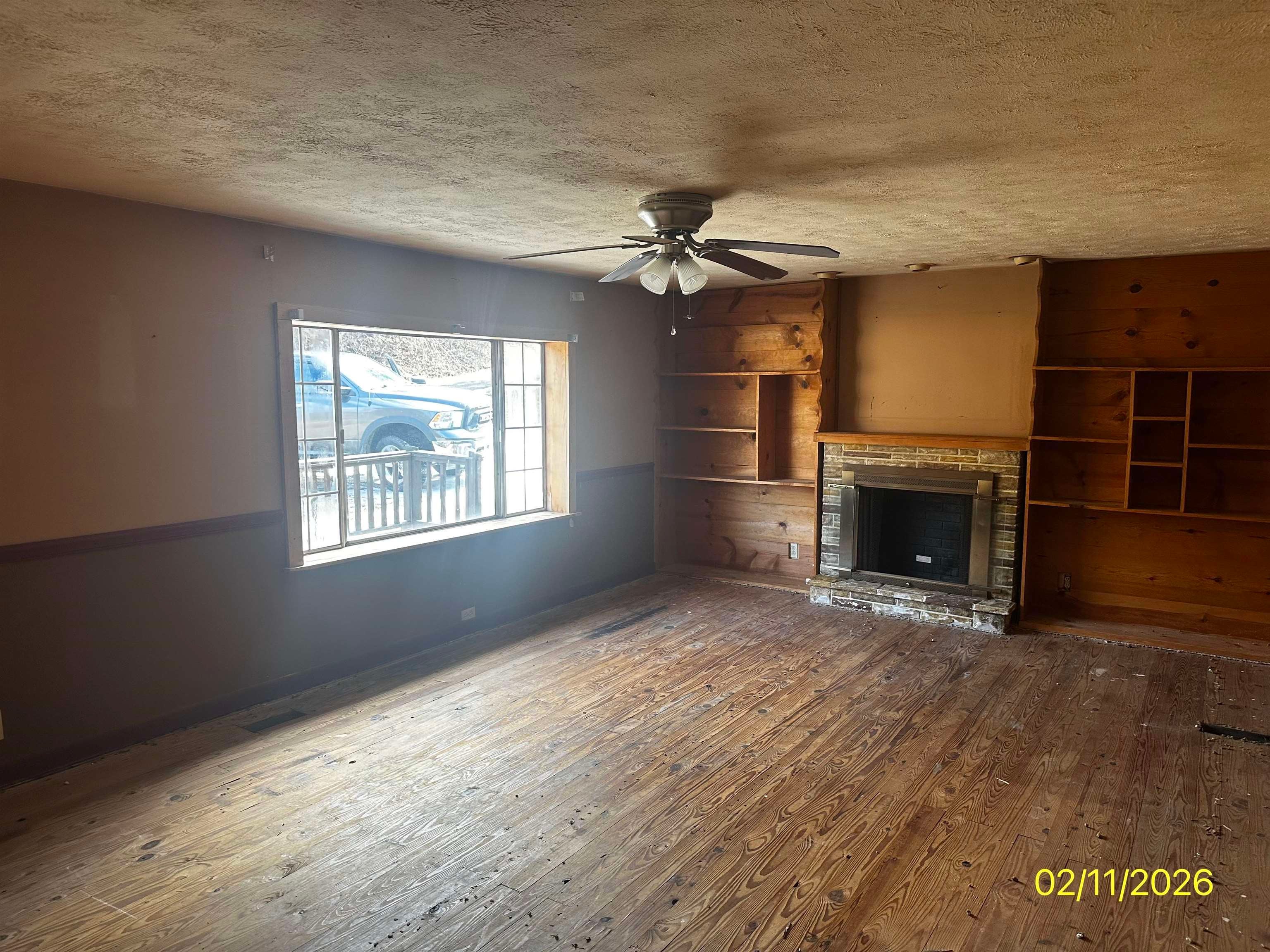326 Hayton Road Prichard, WV 25555 - Photo 4 of 9 Gallery Image 4