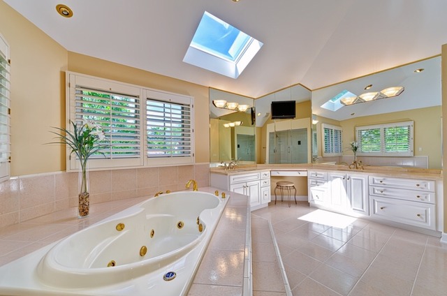 902 St Stephens Green Oak Brook, IL 60523 - Photo 17 of 25