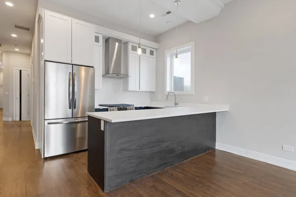 $454,900 | 225 South Hamilton Avenue, Unit 3, Chicago, IL 60612