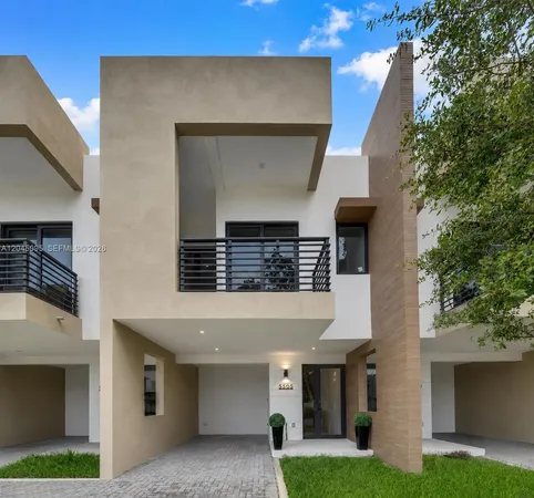 $3,650 | 5505 West Oak Way, Fort Lauderdale, FL 33314