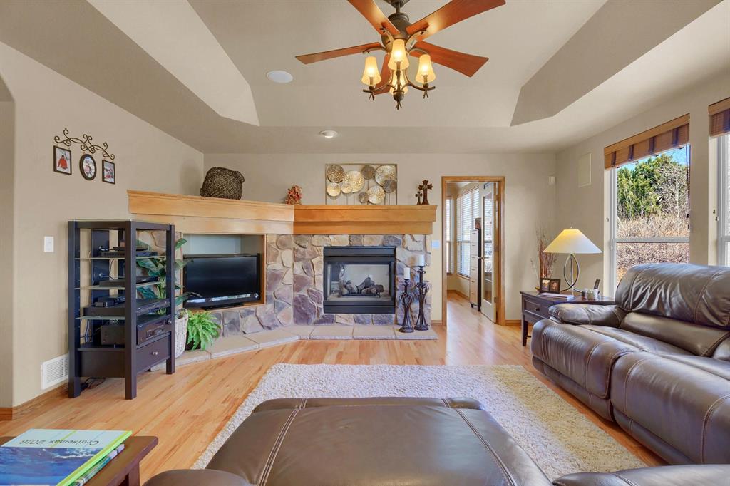 2003 Paradise Ridge Court Colorado Springs, CO 80921 - Photo 9 of 36