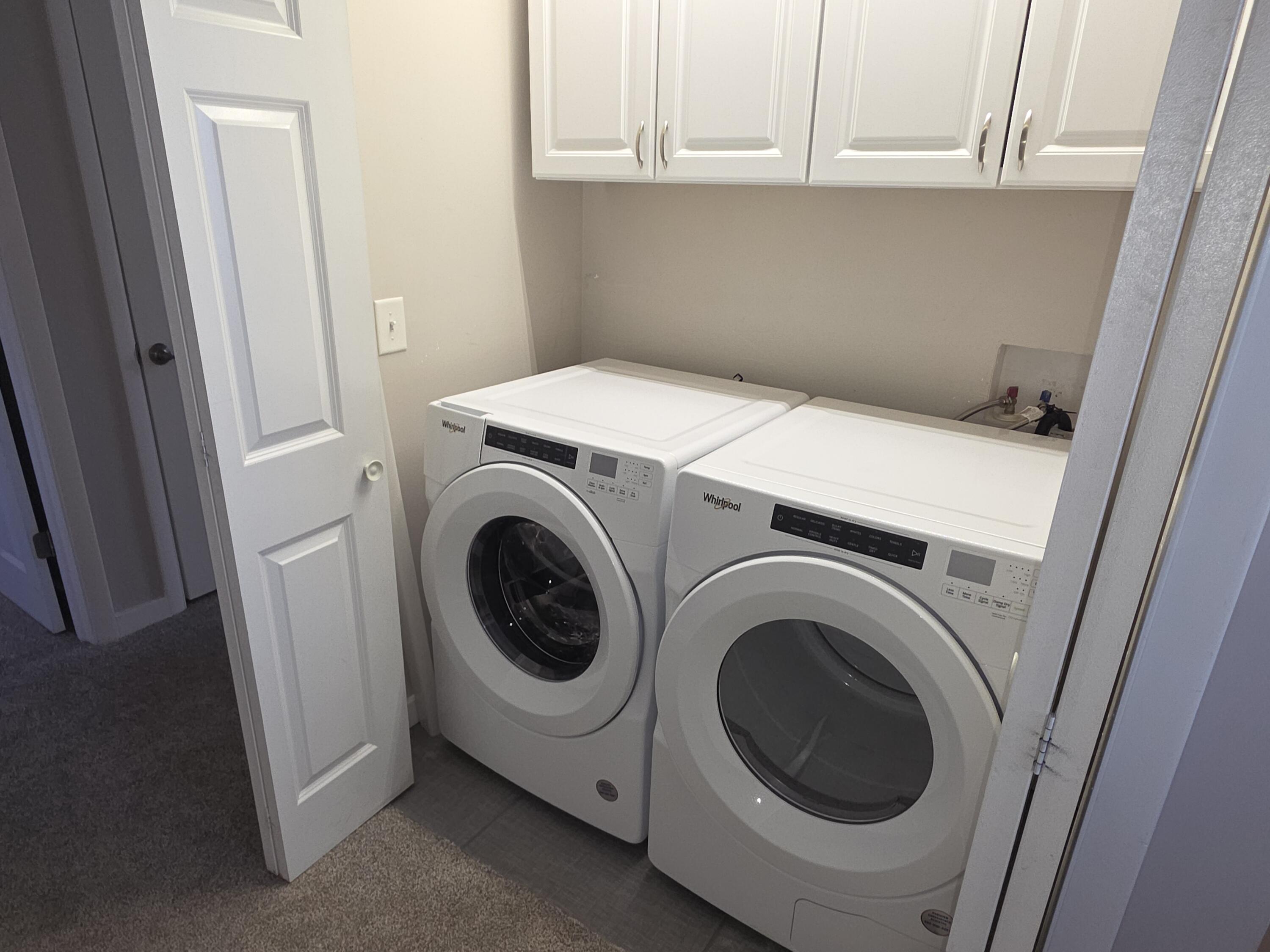 308 East Spooner Road Fox Point, WI 53217 - Photo 20 of 30 20260129_113140