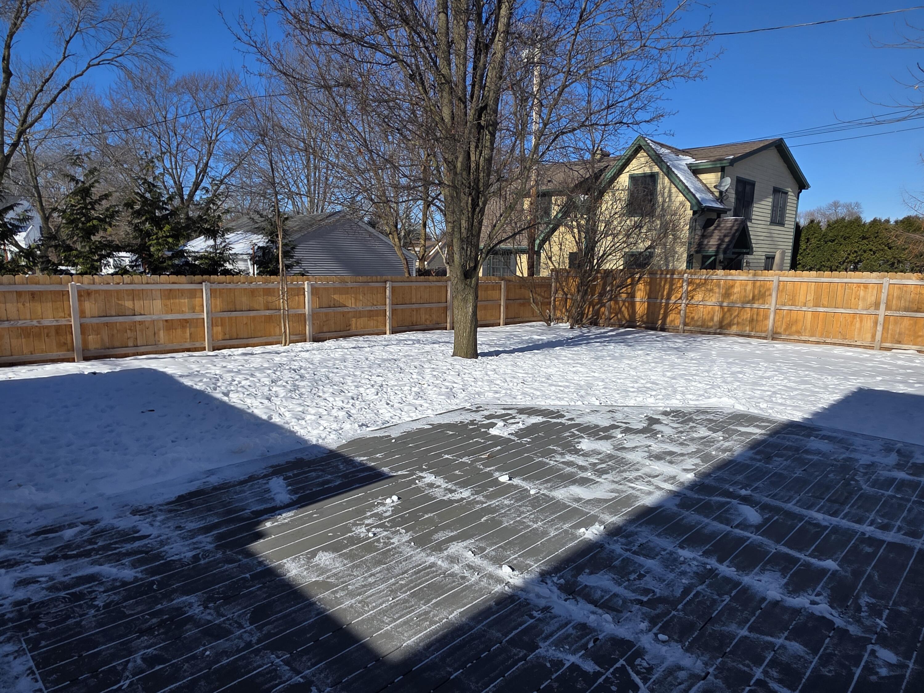 308 East Spooner Road Fox Point, WI 53217 - Photo 23 of 30 20260129_114329