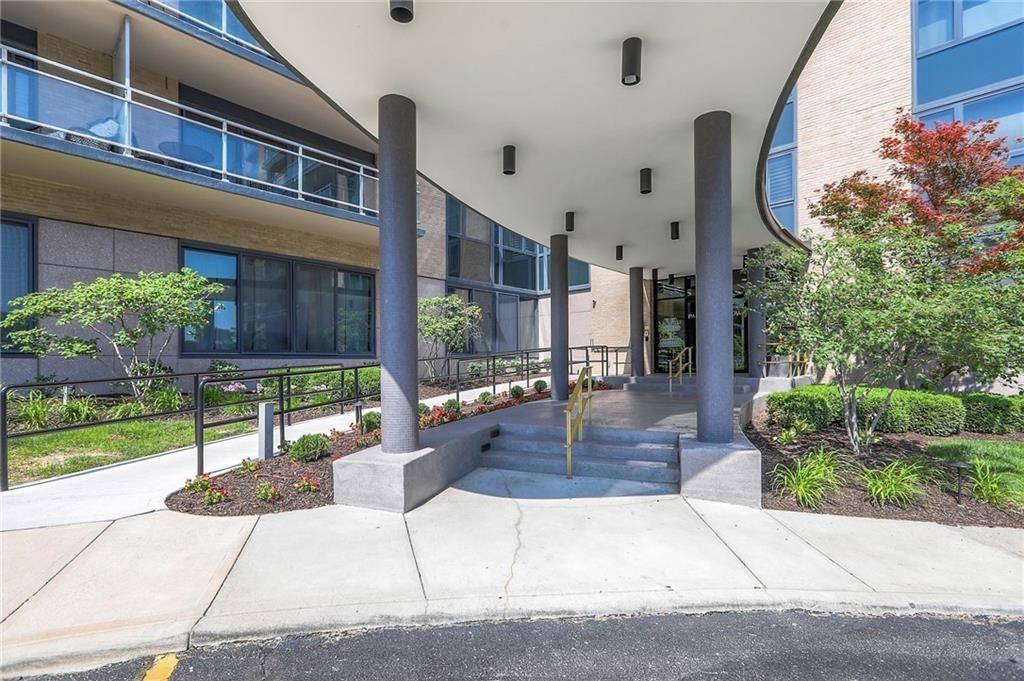 4545 Wornall Road, Unit 1009 Kansas City, MO 64111 - Photo 22 of 26