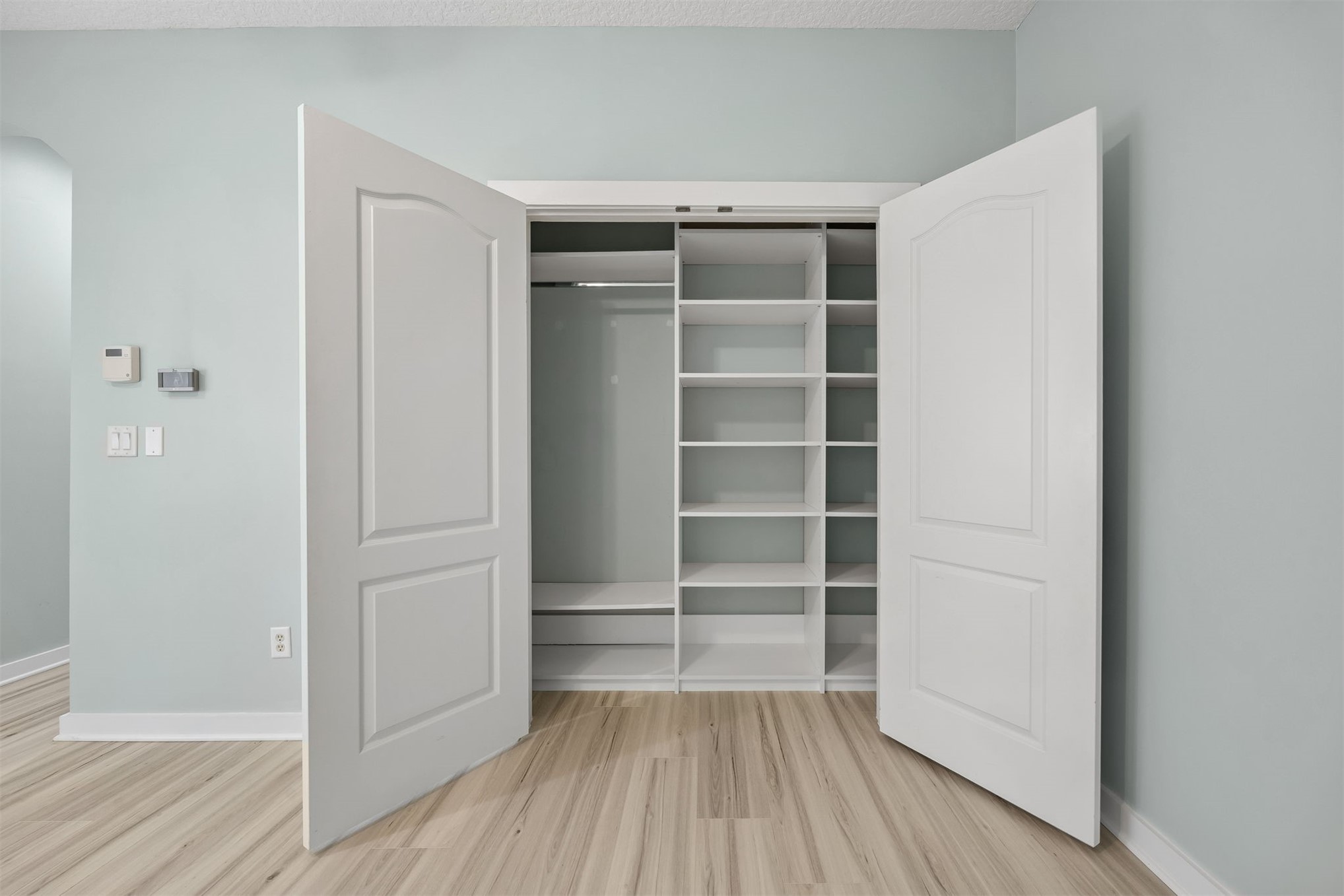 1855 Perimeter Park Road West Fernandina Beach, FL 32034 - Photo 34 of 83 Level 2 Bonus Room with Customized Closet