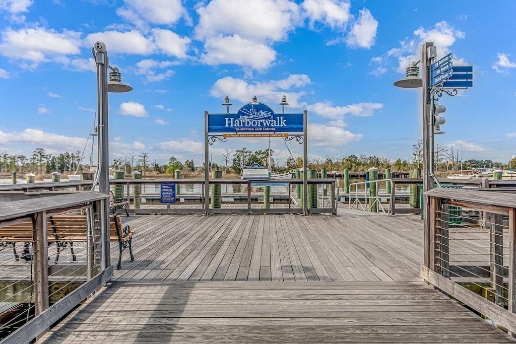 310 King Street Georgetown, SC 29440 - Photo 3 of 5