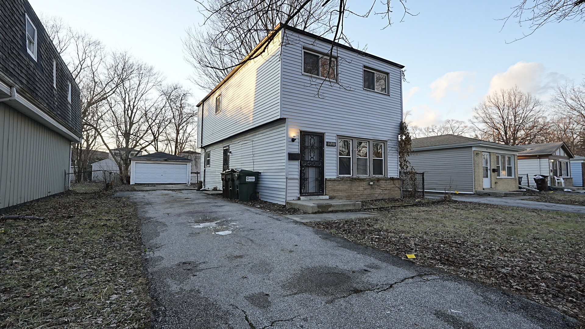 16918 Orchard Ridge Avenue Hazel Crest, IL 60429 - Photo 2 of 21 a view of a house with a yard