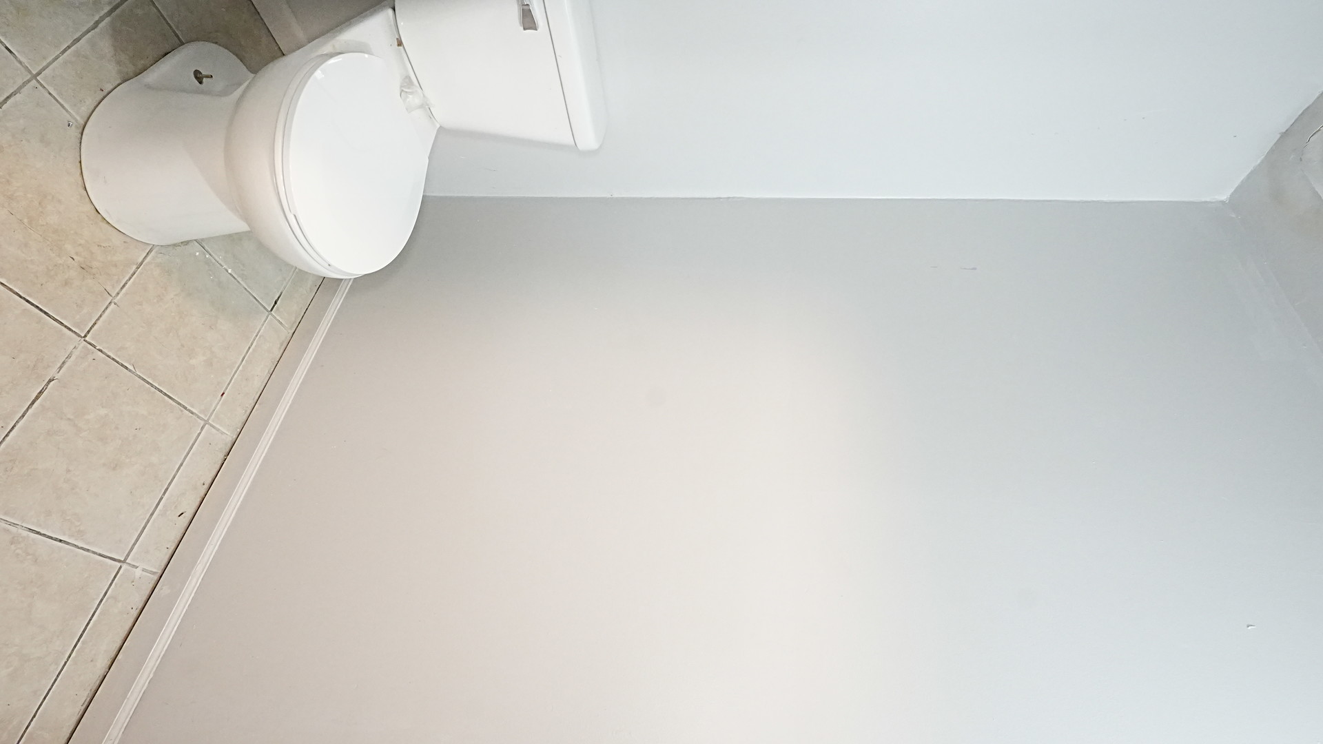 16918 Orchard Ridge Avenue Hazel Crest, IL 60429 - Photo 8 of 21 a close view of tap