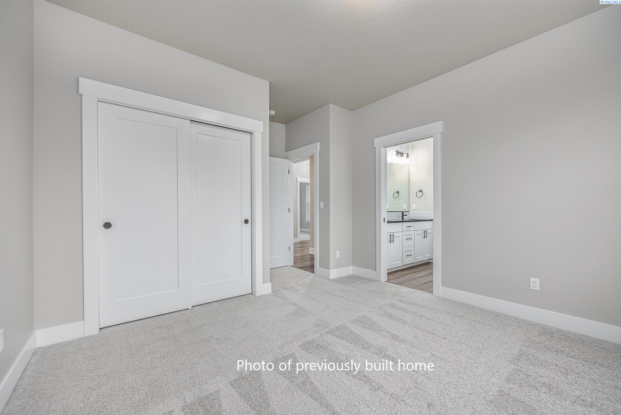 3234 Quail Rdg Loop Richland, WA 99353 - Photo 4 of 30 Gallery Image 4