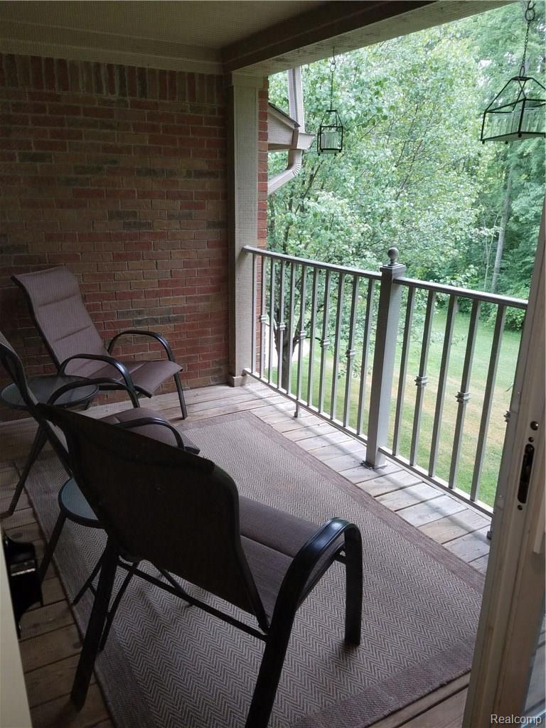 3623 Tremonte Circle Rochester, MI 48306 - Photo 3 of 7 4.jpg