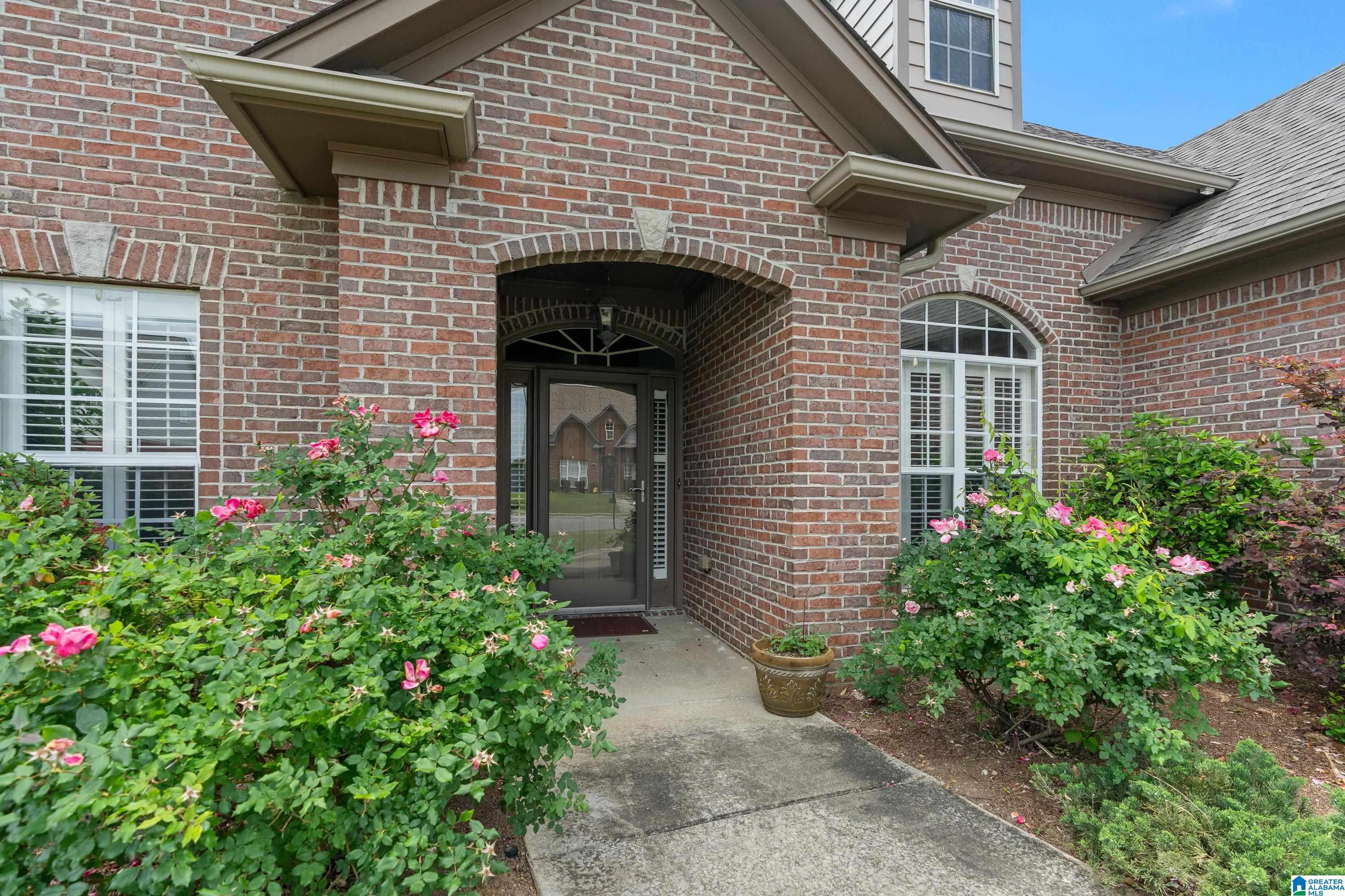 371 Waterford Cove Trail Calera, AL 35040 - Photo 3 of 37