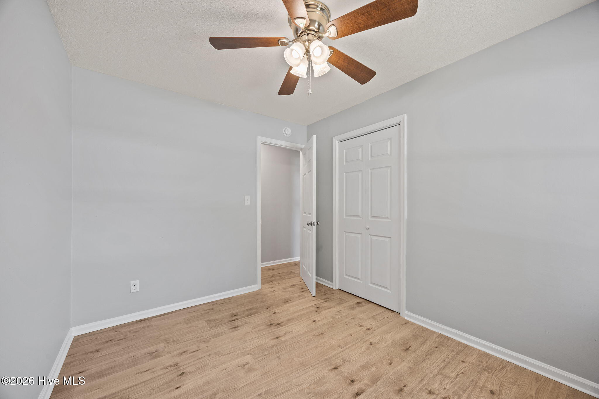 202 Stratford Road Havelock, NC 28532 - Photo 19 of 30 42-web-or-mls-202 Stratford 090