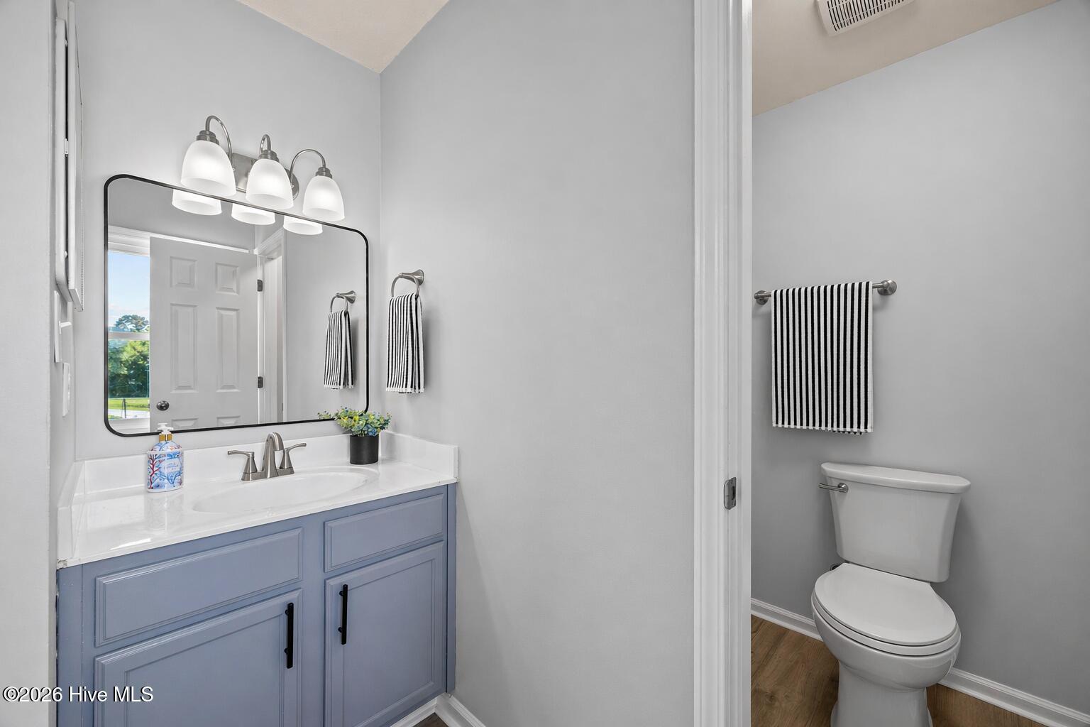 202 Stratford Road Havelock, NC 28532 - Photo 25 of 30 bathroom 2
