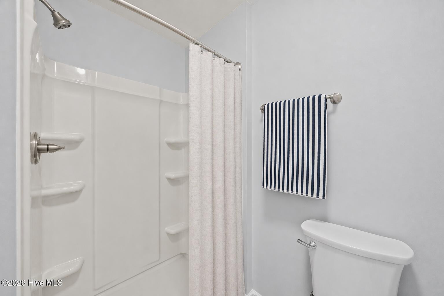 202 Stratford Road Havelock, NC 28532 - Photo 26 of 30 bathroom1