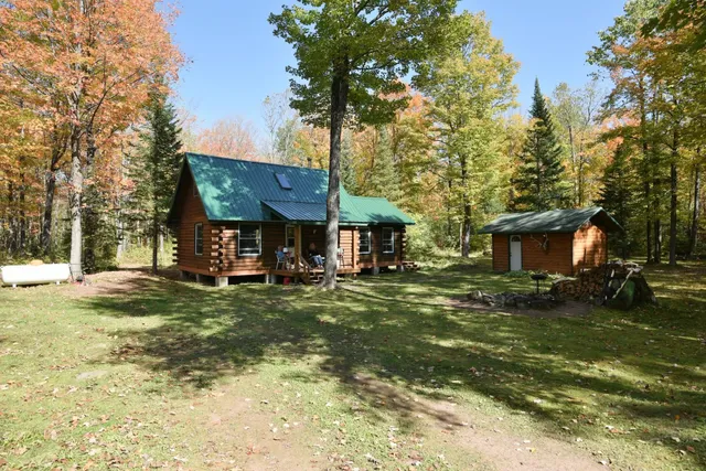 $249,900 | 77942 County Line Road, Mellen, WI 54546
