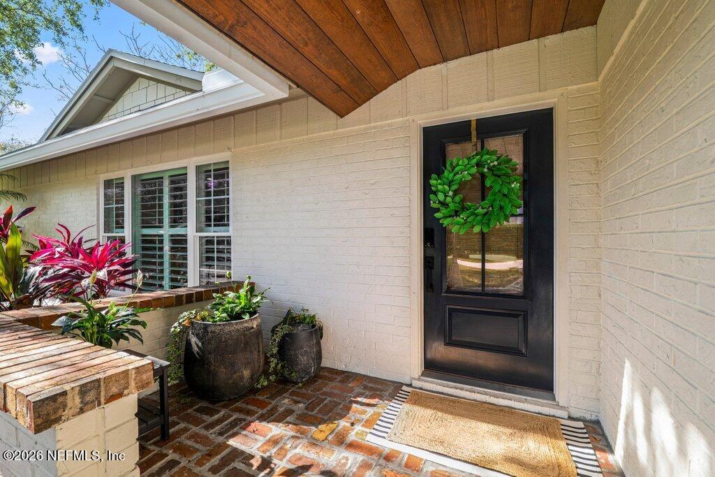 809 Davis Street Neptune Beach, FL 32266 - Photo 4 of 59 809 Davis Street (17).jpg-SMALL