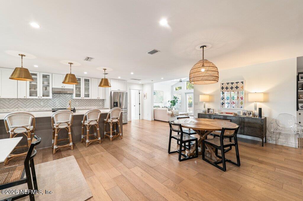 809 Davis Street Neptune Beach, FL 32266 - Photo 8 of 59 809 Davis Street (59).jpg-SMALL