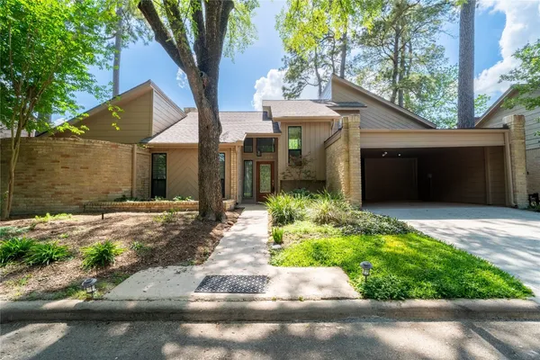$255,000 | 179 Old Bridge Lake Street, Houston, TX 77069