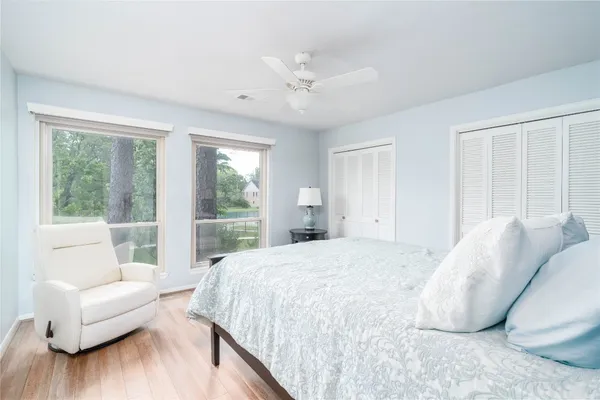 $255,000 | 179 Old Bridge Lake Street, Houston, TX 77069