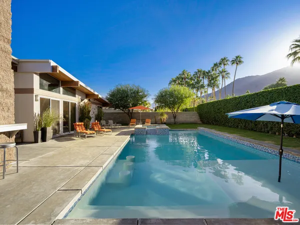 $7,500 | 1765 Royal Palm Court, Palm Springs, CA 92262