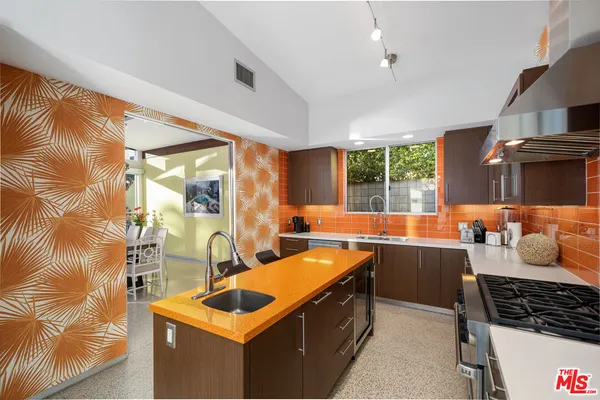 $7,500 | 1765 Royal Palm Court, Palm Springs, CA 92262