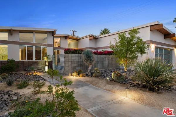 $7,500 | 1765 Royal Palm Court, Palm Springs, CA 92262