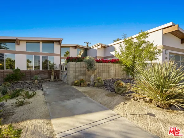 $7,500 | 1765 Royal Palm Court, Palm Springs, CA 92262