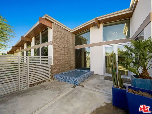 $7,500 | 1765 Royal Palm Court, Palm Springs, CA 92262