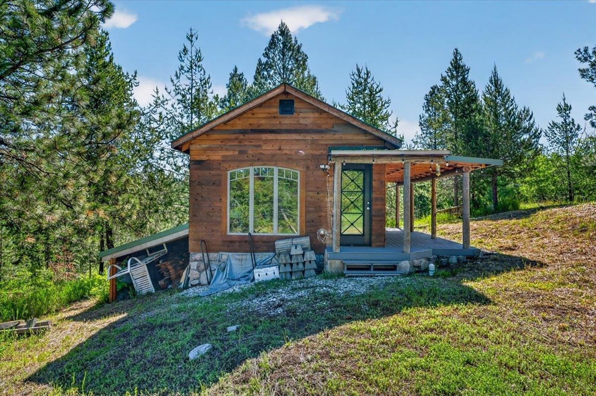 5099 L Allen Road Springdale, WA 99173 - Photo 16 of 35