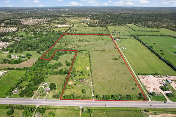 $8,990,000 | 1563 North Highway 146, Dayton, TX 77535