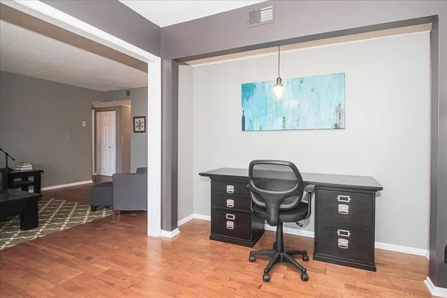 $2,850 | 511 Aurora Avenue, Unit 416, Naperville, IL 60540